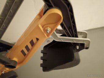 Dětský pákový bagr - 2