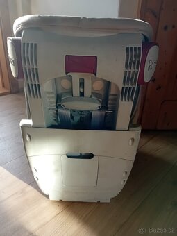Dětská autosedačka - 2