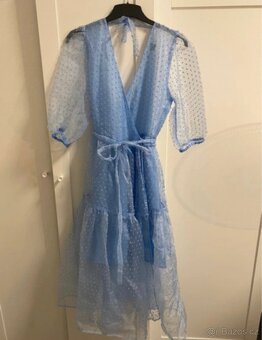 Zavinovací modré šaty - 2