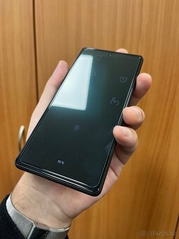 Google Pixel 6a bílý - 2