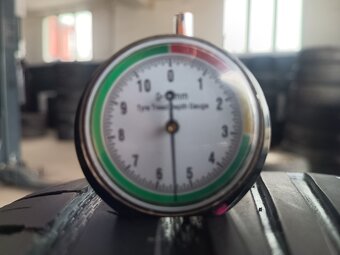 215/50 R17 UNIROYAL (2317) - 2