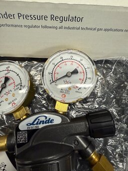 Hodiny CO2/AR  Linde - 2