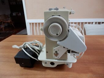 PRODÁM ŠICÍ STROJ VERITAS RUBINA - 2