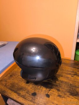 Lyžařská helma - 2