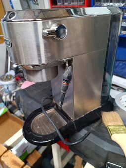 Pákový kávovar DeLonghi - 2
