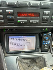 BMW E46 VDO DAYTON navigační systém retrofit - 2