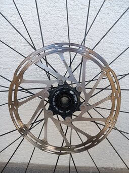 Přední ráfek / zapletené kolo DT SWISS X 1900 Spline 622x22, - 2