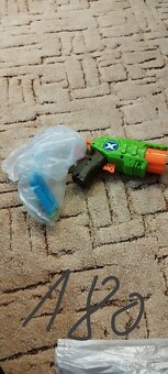 Nerf i obyč pistole - 2