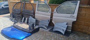 VW T5 dveře, blatník, nárazník, tapota Multivan, Caravelle - 2