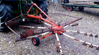 Shrnovač sena KUHN 2,5m - 2