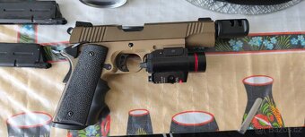 Prodám Colt 1911 R32 Sandstorm - 2