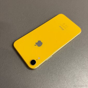 iPhone XR 64GB žlutý, pěkný stav, 12 měsíců záruka - 2