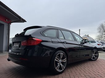 BMW 320d X-Drive Touring Xenony Navi Digi Klima Tempomat - 2