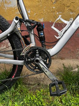 Celoodpružené kolo Giant Trance X2 po servisu - 2