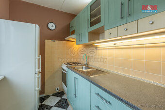 Prodej bytu 2+1, 54 m², Louny, ul. Kosmonautů, balkon - 2