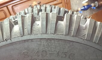 UAZ 452 - UAZ 469 - PNEU 8.40 x 15C - 2