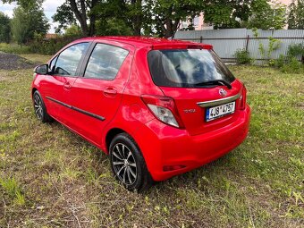 Toyota Yaris - 2