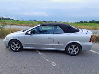 Opel Astra G cabrio 2.2 i - 2