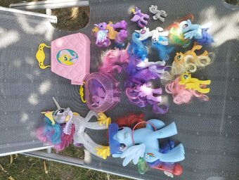 LOL surprise, My little pony, panenky a úložné boxy - 2