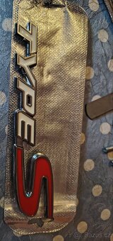 Honda Civic 8g Type S badge - 2