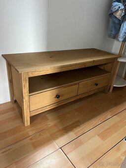 TV stolek - 2