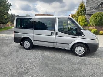Ford Transit 9 místný 2.2 TDCI, 92 KW 6ti kvalt r. 2013 - 2