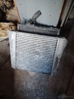 Prodám chladič+ mezichladič vzduchu Avia - 2