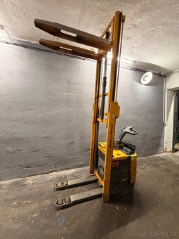 Vysokozdvižný vozík Jungheinrich za 36.000kč - 2