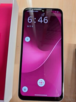 T Phone 3  Dual-Sim 6GB/128GB - 2