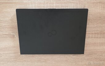 Fujitsu U939 (i7-8650U, 12 GB RAM, 512 GB, LTE) - 2