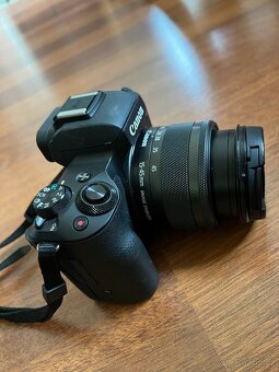 Canon EOS M50 - málo používaný, výborný stav - 2