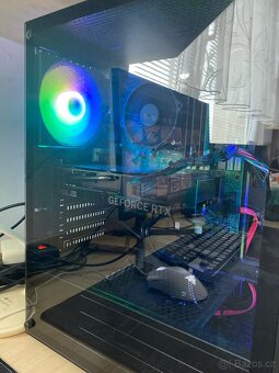 Prodám stolní PC - 2