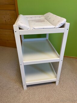 Přebalovací pult bílý + podložka - 2