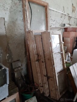 Desky dřevotříska 200 x 100 x 2cm - 2