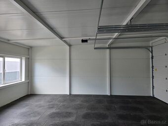 Zateplené skladové prostrory 33m2 a 66m2 - 2
