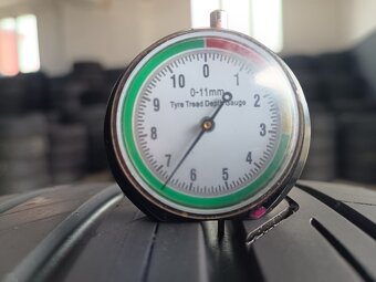 225/55 R17 BRIDGESTONE (2418) - 2