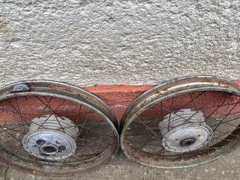 Kolá jawa 555/05 - 2