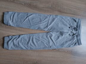 Tepláky vel. 122/128 - 2