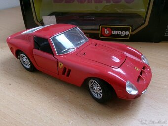 Ferrari 250 GTO model Bburago 1:24 - 2