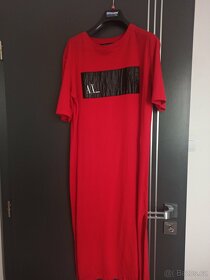 Krásné šaty Armani Exchange. - 2