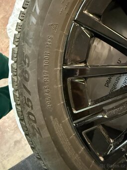 Alu kola 17 BMW černé 205/65/17 - 2