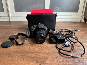 Prodám Canon EOS 2000D + objektiv 18-55mm – skvělý stav - 2