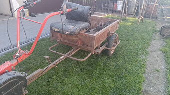 Mountfield traktůrek s vozíkem a příslušenstvím - 2