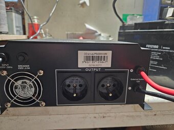 Záložní zdroj pro oběhová čerpadla ADLER - UPS - 400W - - 2