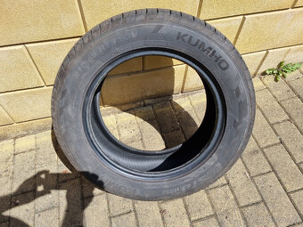 Prodám letní pneu 215/55R16 - 2