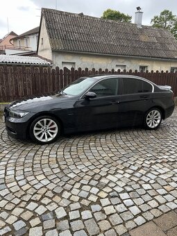 BMW e90 330xd - 2