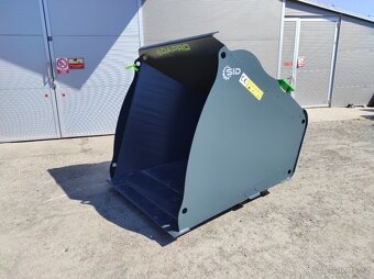 Lopata pro plnění vaků (Big Bagů) - 2