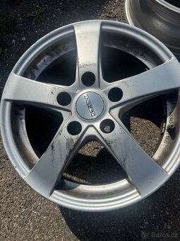 Alu kola Dezent 5x114,3 - 2