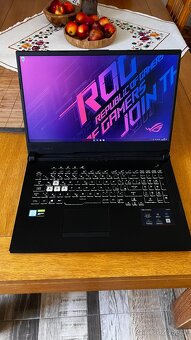 ASUS ROG STRIX - 2