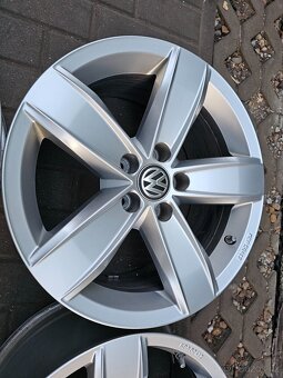 ALU kola disky 7,5J ET18 5x112 VW Corvara R17 Touareg III - 2